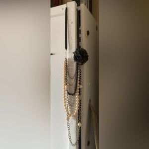 Black Flower Blooming Necklace